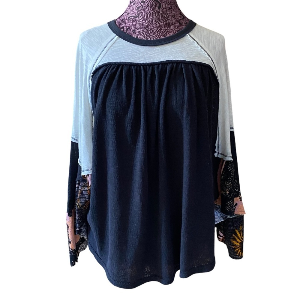We The Free Free People Sz XS Friday Fever Boho Top Wing Sleeves